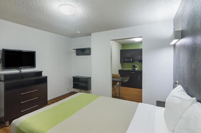 Studio Inn Extended Stay Oklahoma City Airport By Oyo Bagian luar foto