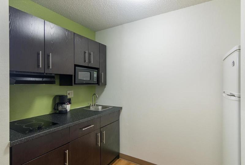 Studio Inn Extended Stay Oklahoma City Airport By Oyo Bagian luar foto